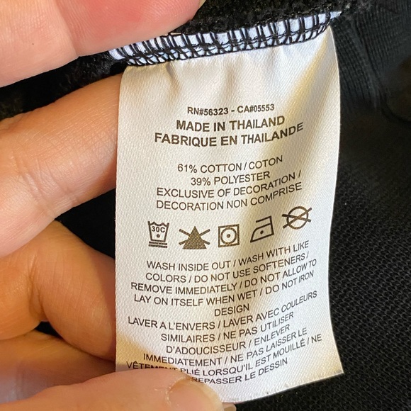 Nike Cropped Black Sweatshirt with Center Terrycloth Swoosh Detail Size XS - Picture 4 of 4